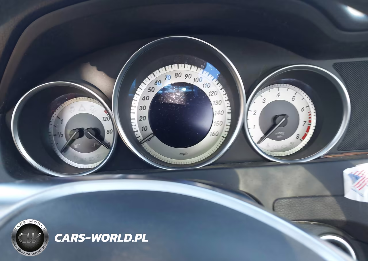 2012 Mercedes-Benz C 300 Sport 4Matic VIN:WDDGF8BB7CA733452 - 7