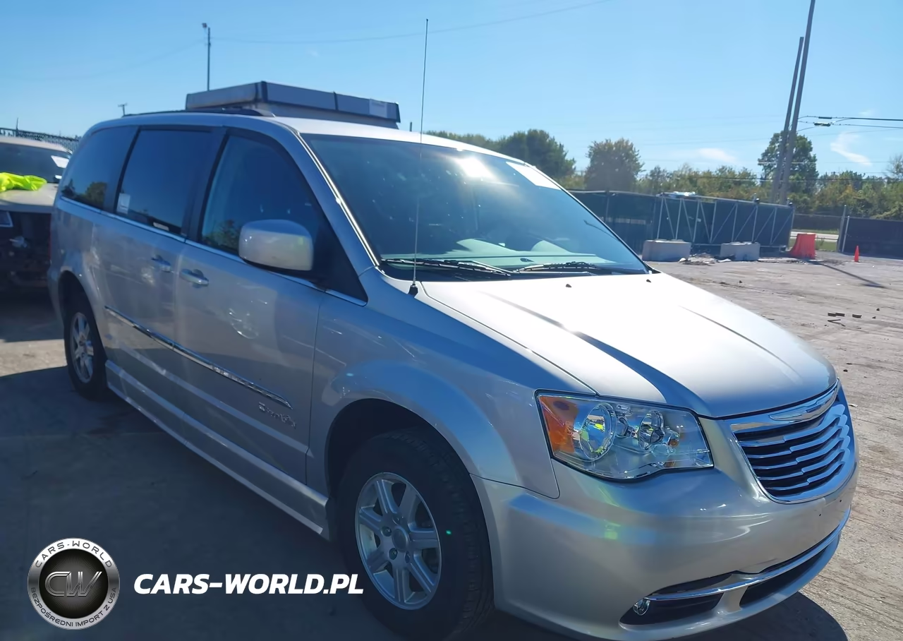 2011 Chrysler Town & Country Touring VIN:2A4RR5DG5BR766147 - 1