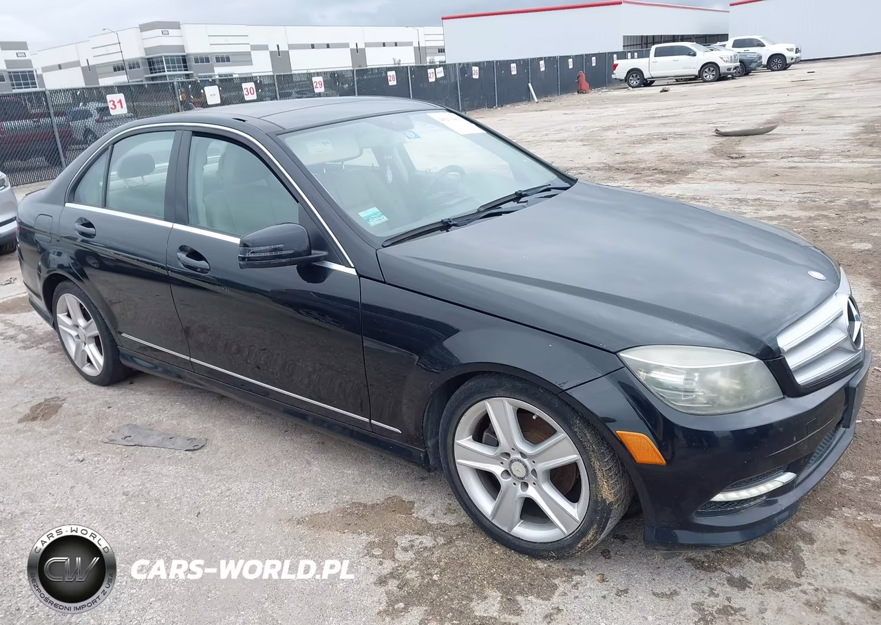 2011 Mercedes-Benz C 300 Luxury 4Matic-Sport 4Matic