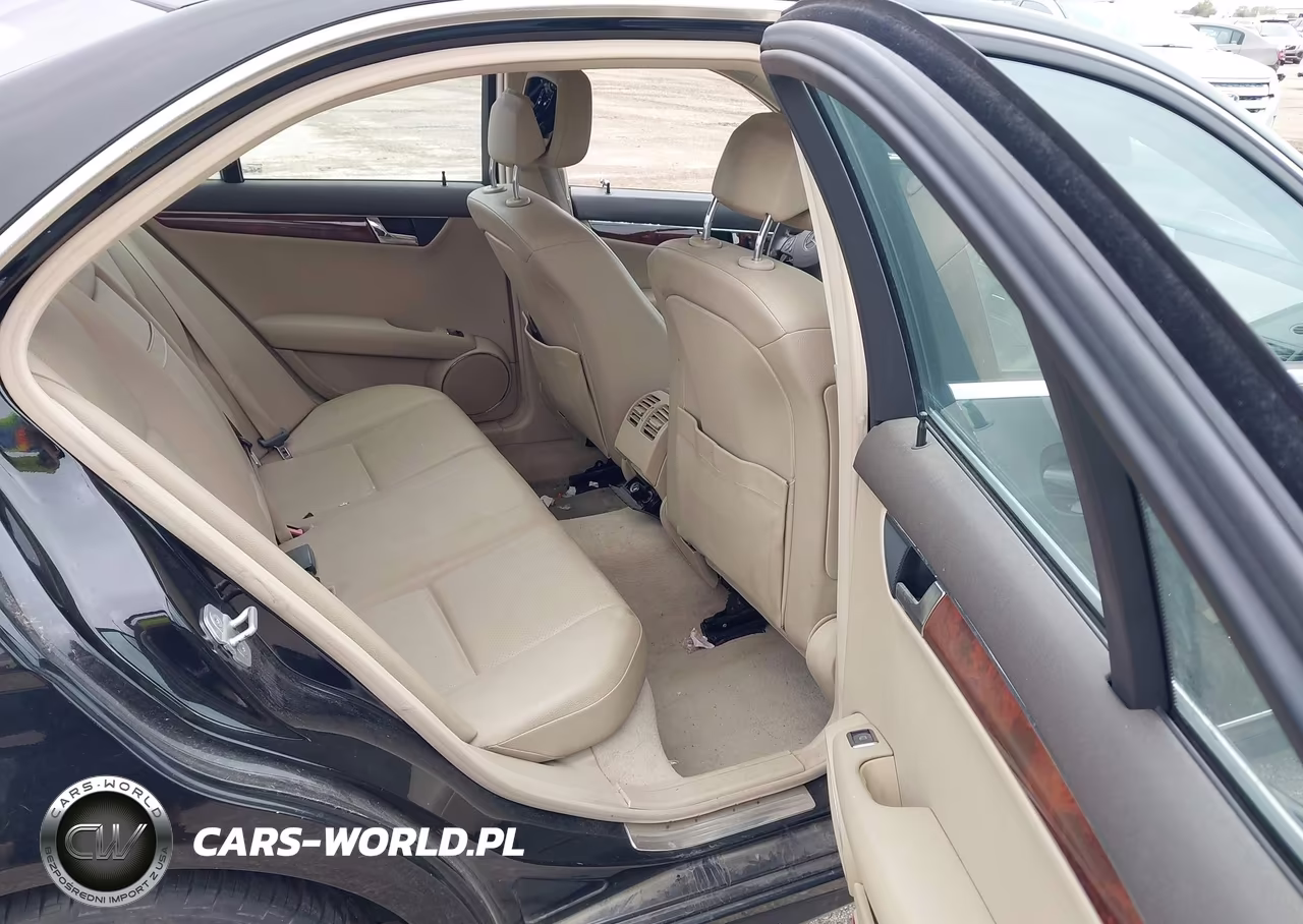 2011 Mercedes-Benz C 300 Luxury 4Matic-Sport 4Matic VIN:WDDGF8BB3BR150537 - 8