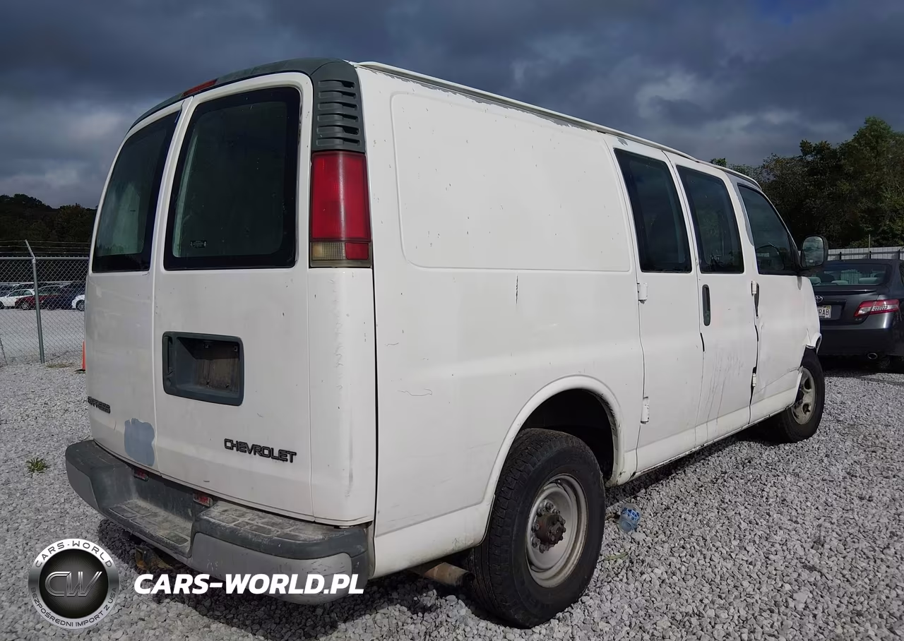 2002 Chevrolet Express VIN:1GCHG35R121160456 - 4