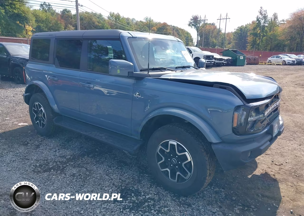 2025 Ford Bronco Outer Banks