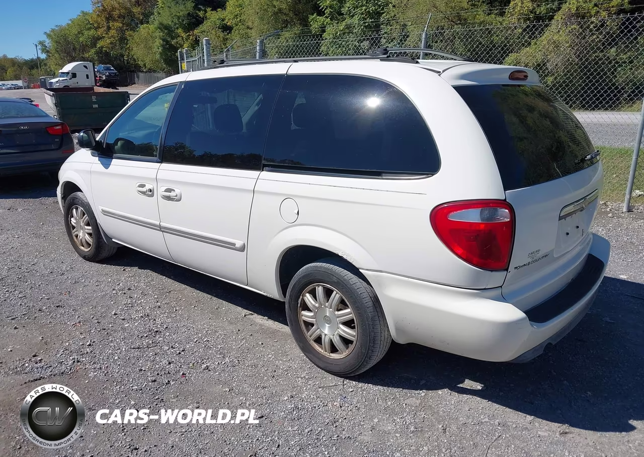 2006 Chrysler Town & Country Touring VIN:2A4GP54L86R781967 - 3