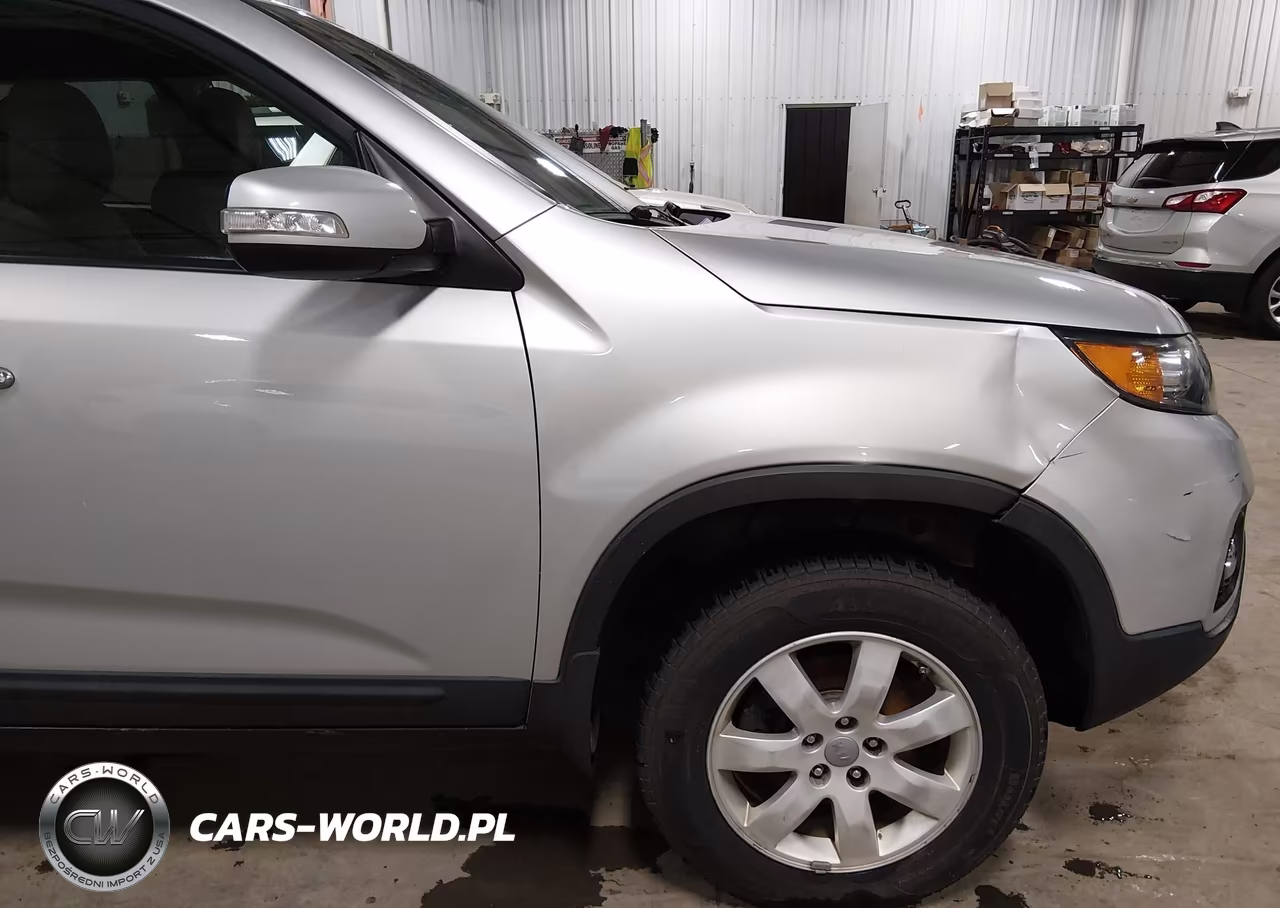 2013 Kia Sorento Lx VIN:5XYKT3A14DG413516 - 12