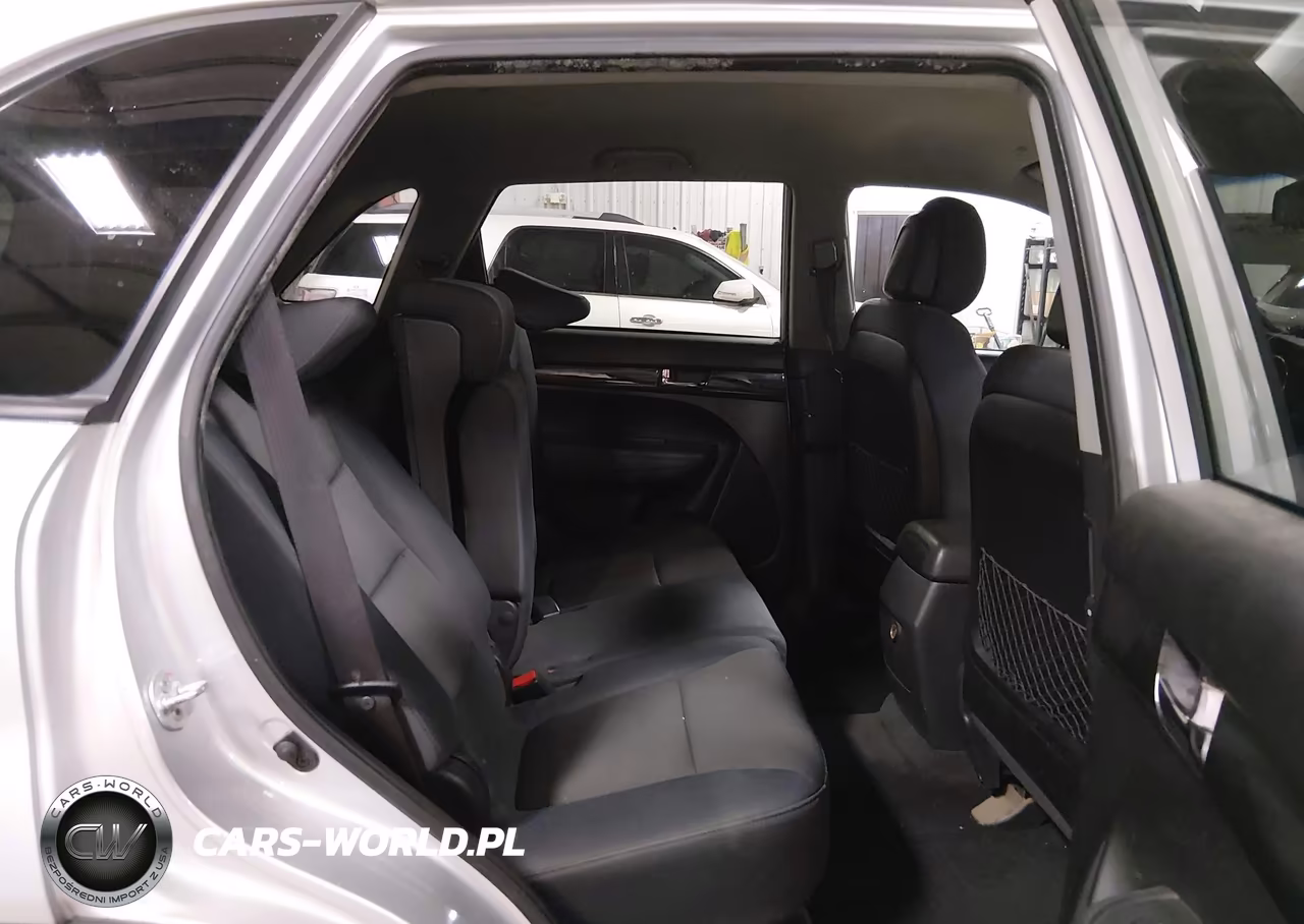 2013 Kia Sorento Lx VIN:5XYKT3A14DG413516 - 8
