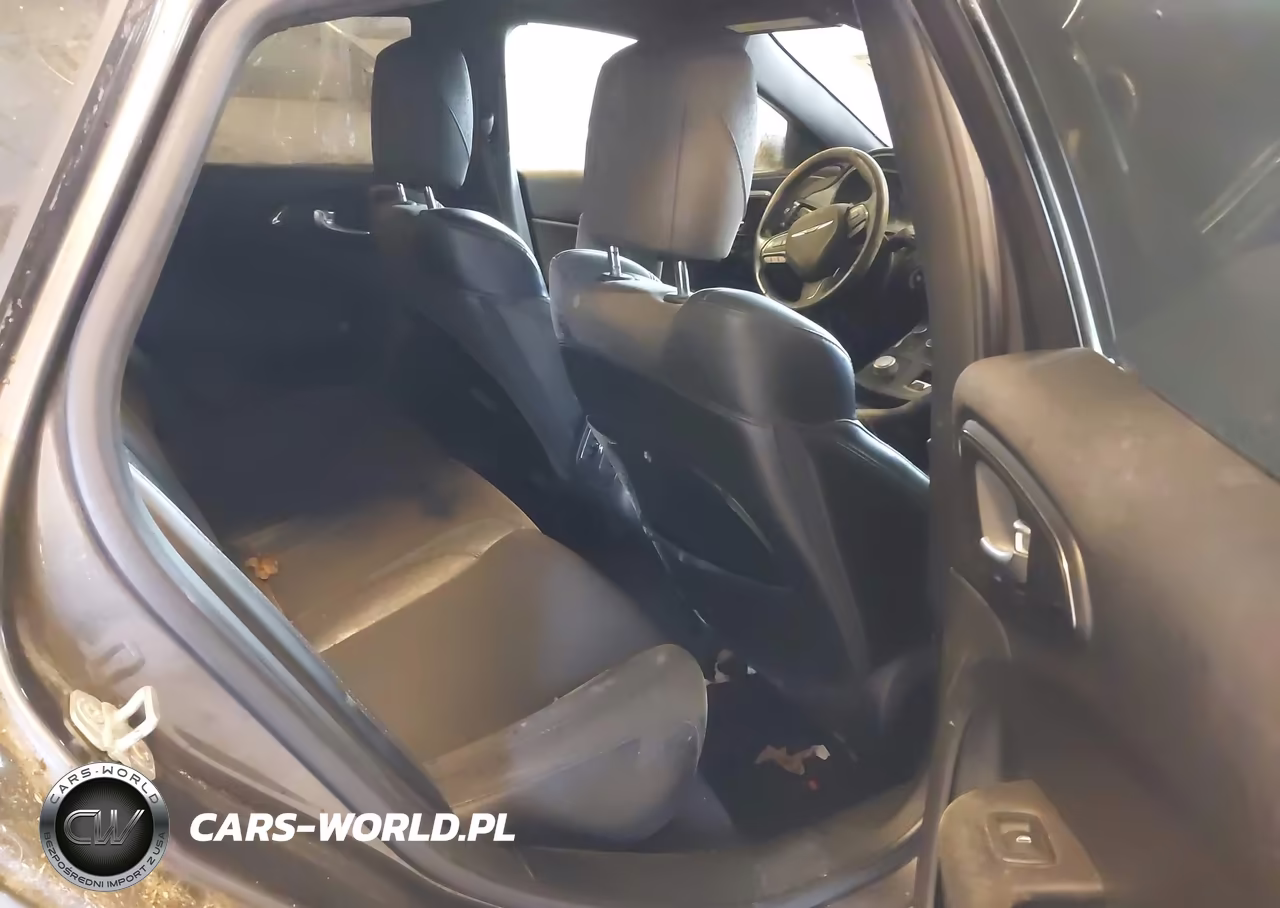 2015 Chrysler 200 S VIN:1C3CCCBGXFN572449 - 8