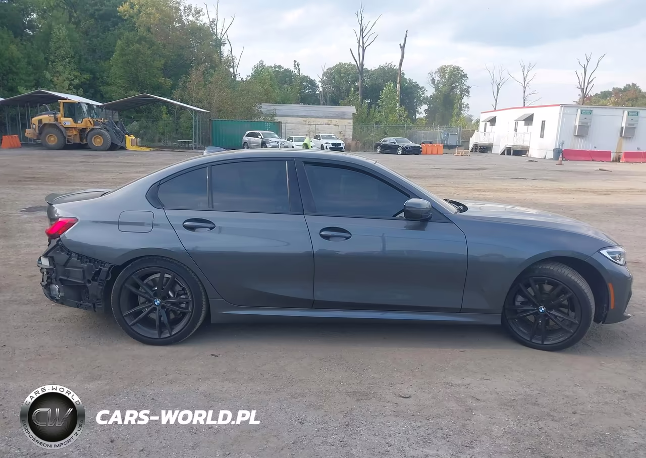 2020 BMW 330I xDrive VIN:3MW5R7J04L8B19910 - 13