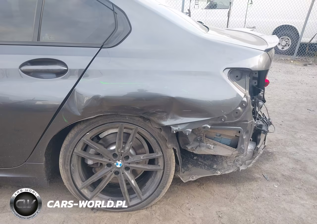 2020 BMW 330I xDrive VIN:3MW5R7J04L8B19910 - 17