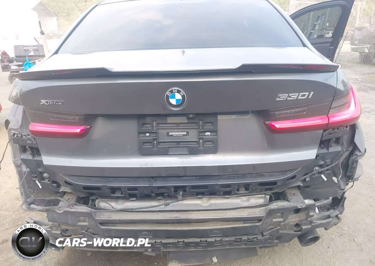 2020 BMW 330I xDrive VIN:3MW5R7J04L8B19910 - 18
