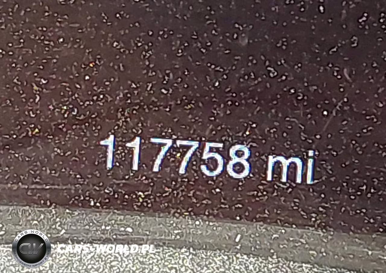 2019 Jeep Grand Cherokee Trailhawk 4X4 VIN:1C4RJFLG0KC659889 - 15