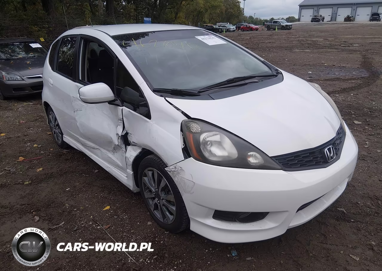 2013 Honda Fit Sport