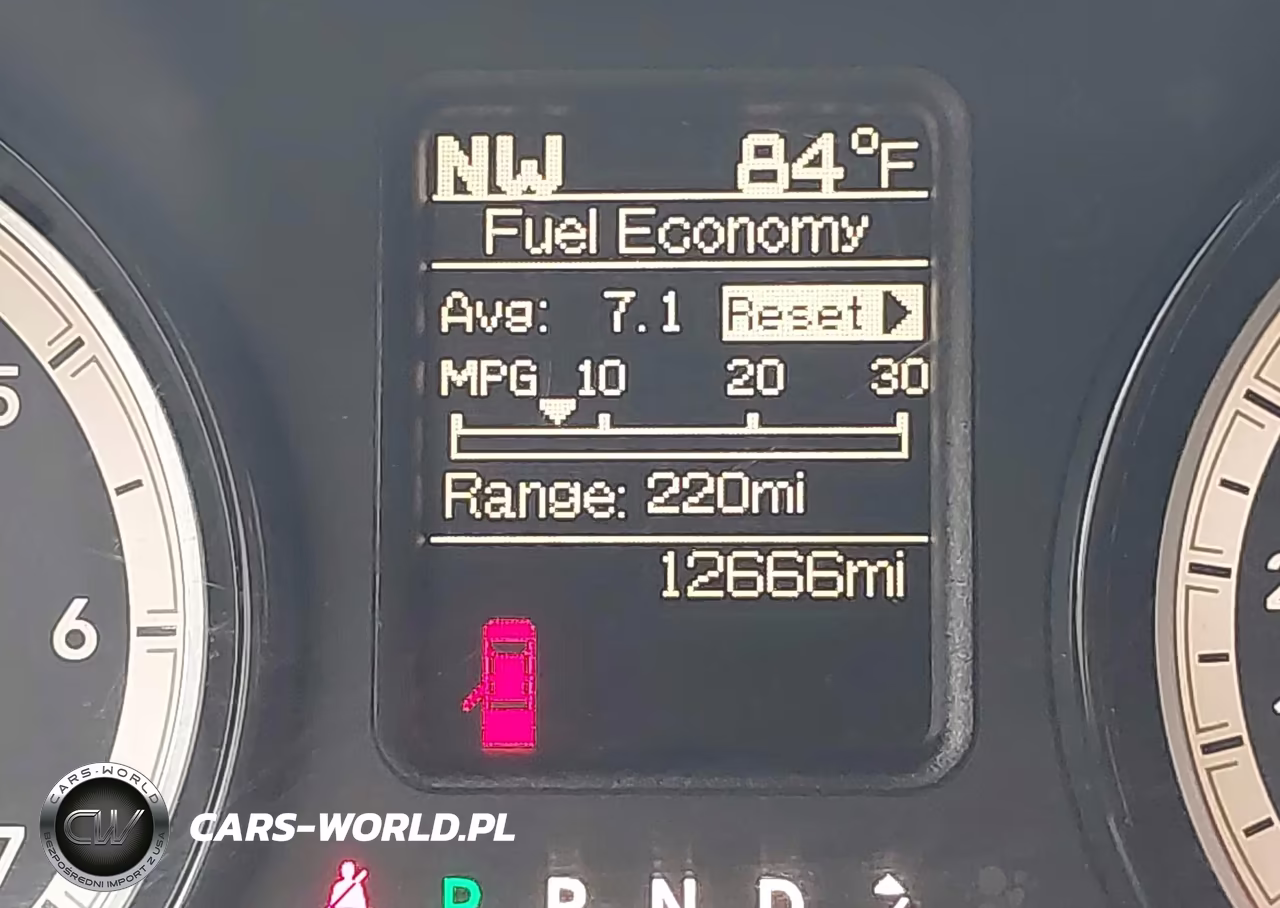 2017 Ram 2500 Tradesman 4X4 8' Box VIN:3C6UR5HJ5HG683510 - 18