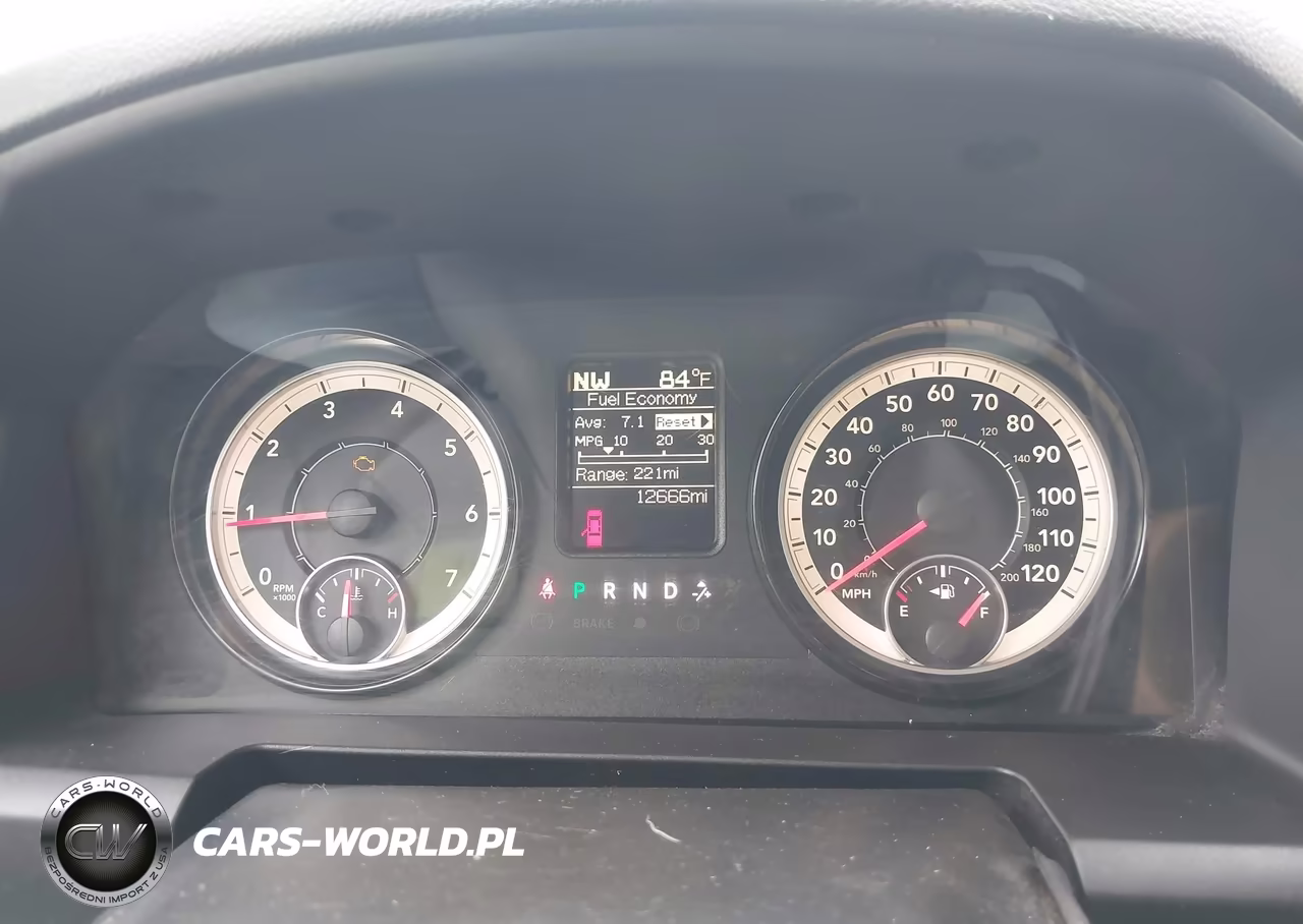 2017 Ram 2500 Tradesman 4X4 8' Box VIN:3C6UR5HJ5HG683510 - 7