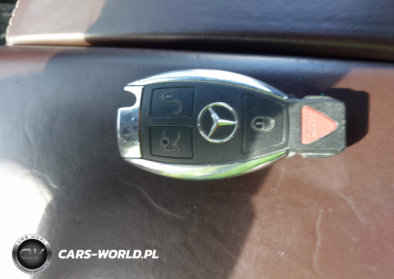 2016 Mercedes-Benz Gl 550 4Matic VIN:4JGDF7DE7GA651883 - 11