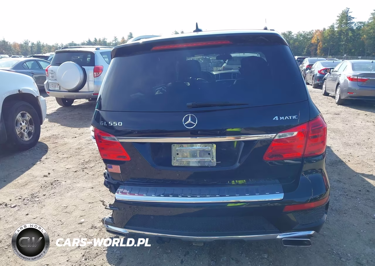 2016 Mercedes-Benz Gl 550 4Matic VIN:4JGDF7DE7GA651883 - 17