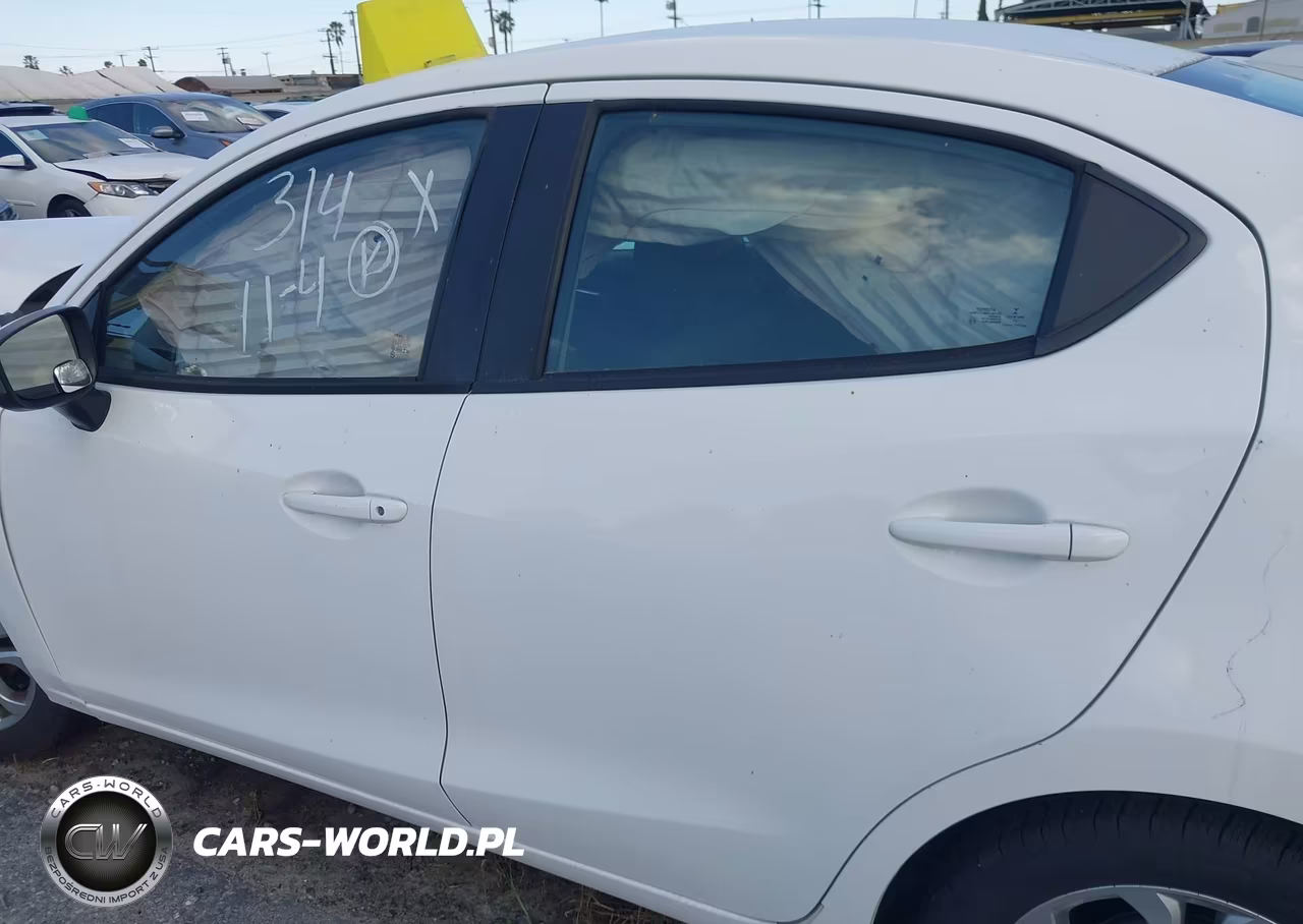 2016 Scion Ia VIN:3MYDLBZV7GY115134 - 14