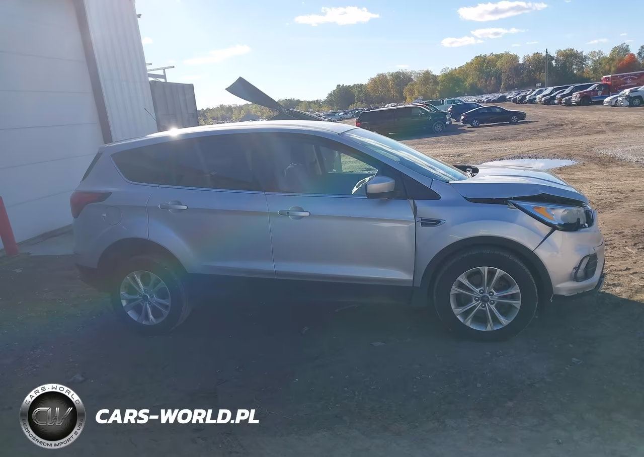 2019 Ford Escape Se VIN:1FMCU9GD2KUB54991 - 13