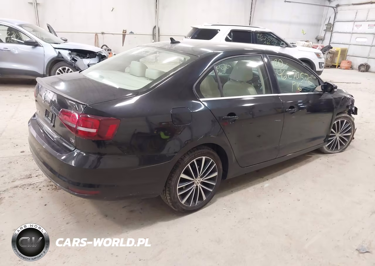 2016 Volkswagen Jetta 1.8T Sel VIN:3VWL07AJ5GM340858 - 4