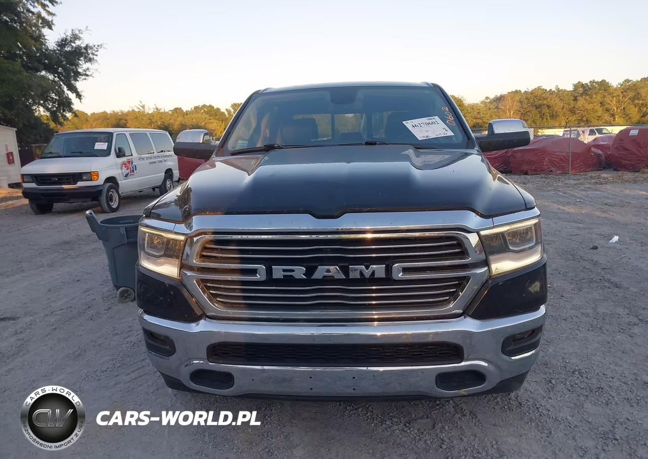 2019 Ram 1500 Laramie 4X4 5'7 Box VIN:1C6SRFJT0KN530007 - 12