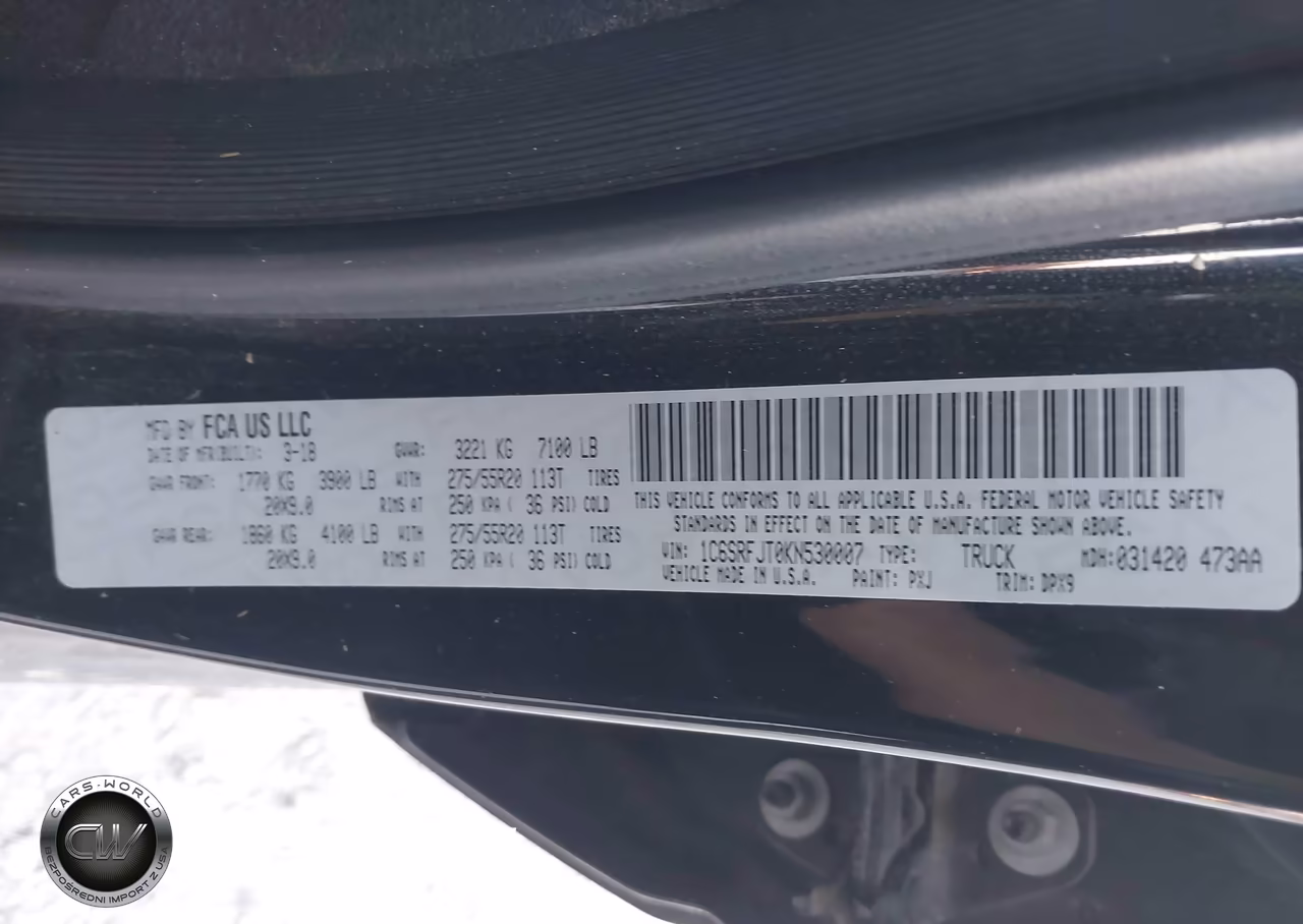 2019 Ram 1500 Laramie 4X4 5'7 Box VIN:1C6SRFJT0KN530007 - 9
