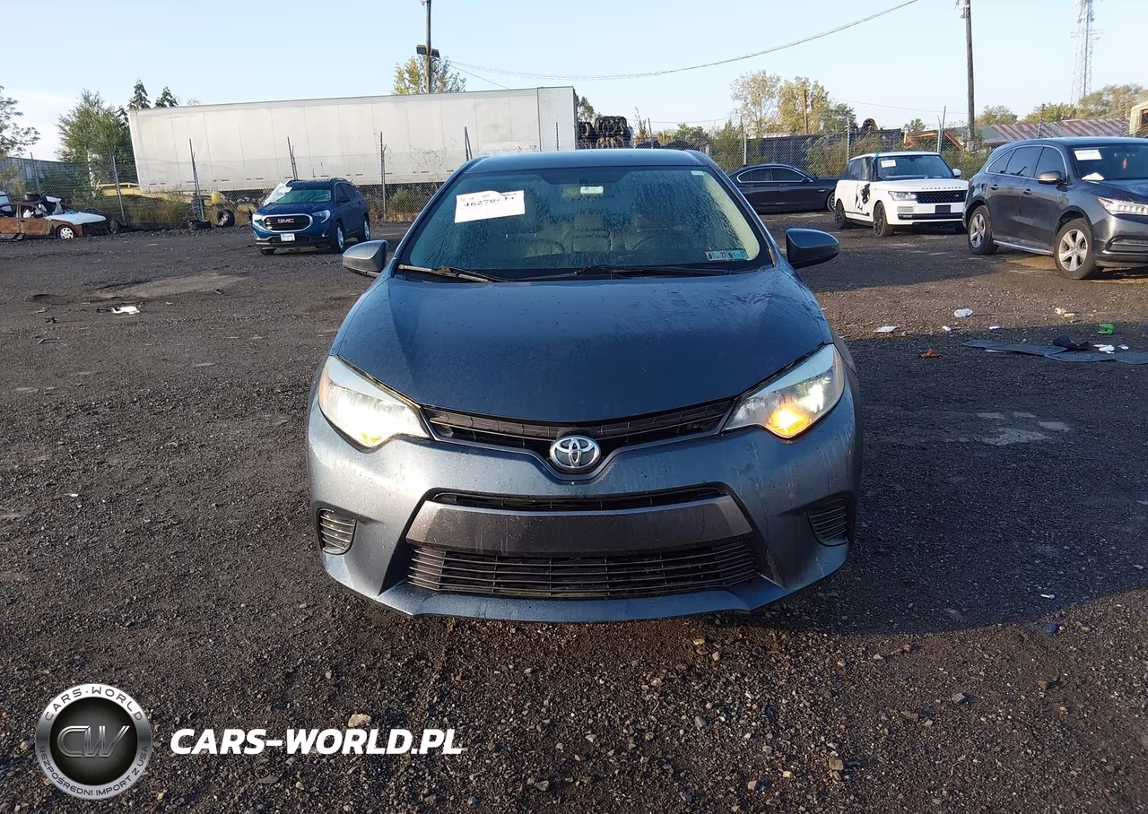 2015 Toyota Corolla Le VIN:2T1BURHE6FC467360 - 12