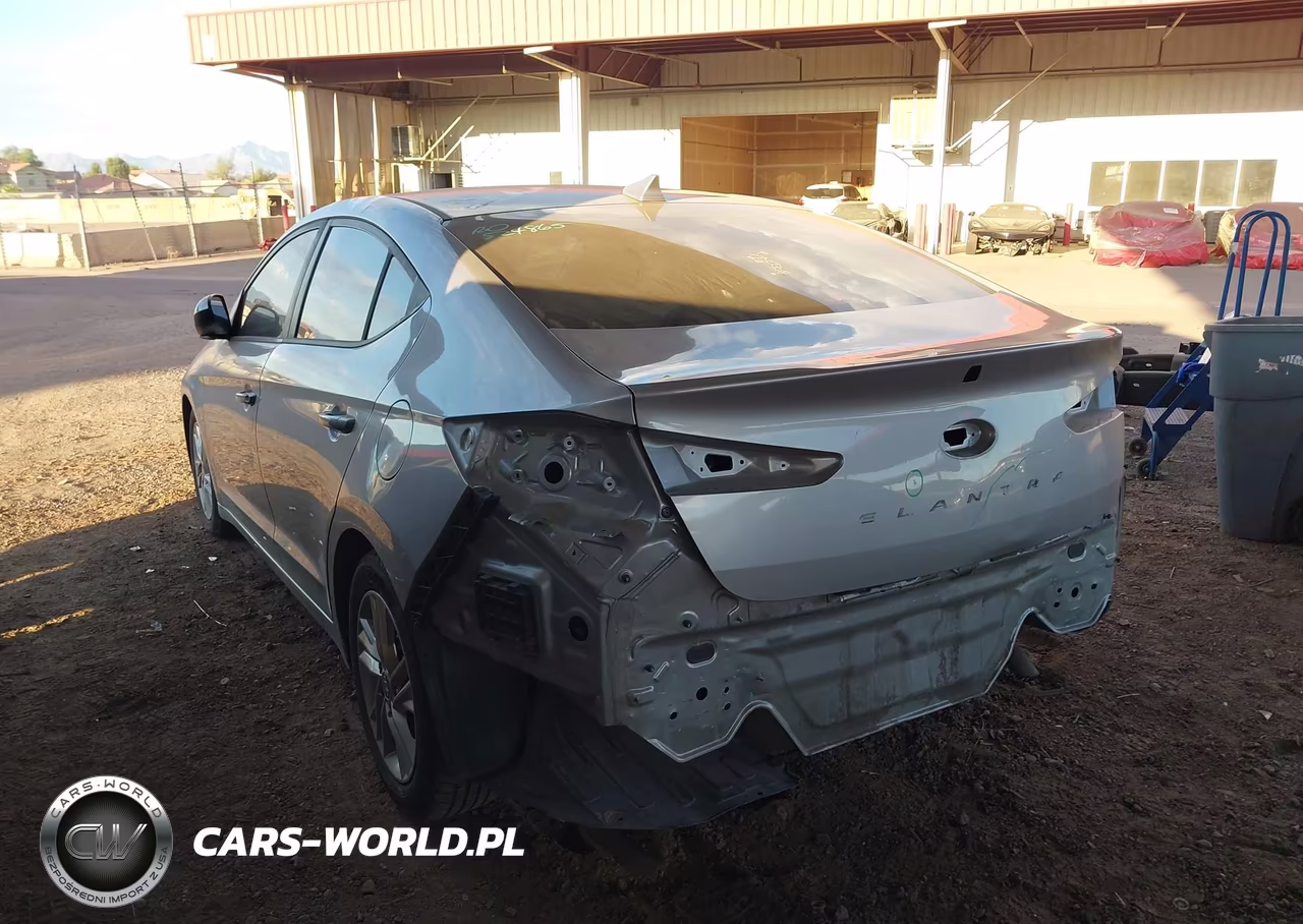 2020 Hyundai Elantra Sel VIN:5NPD84LF6LH596272 - 3