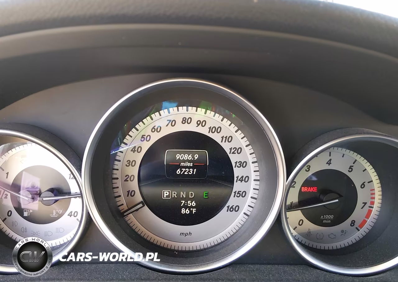 2014 Mercedes-Benz C 250 Sport VIN:WDDGF4HB9EA968132 - 7