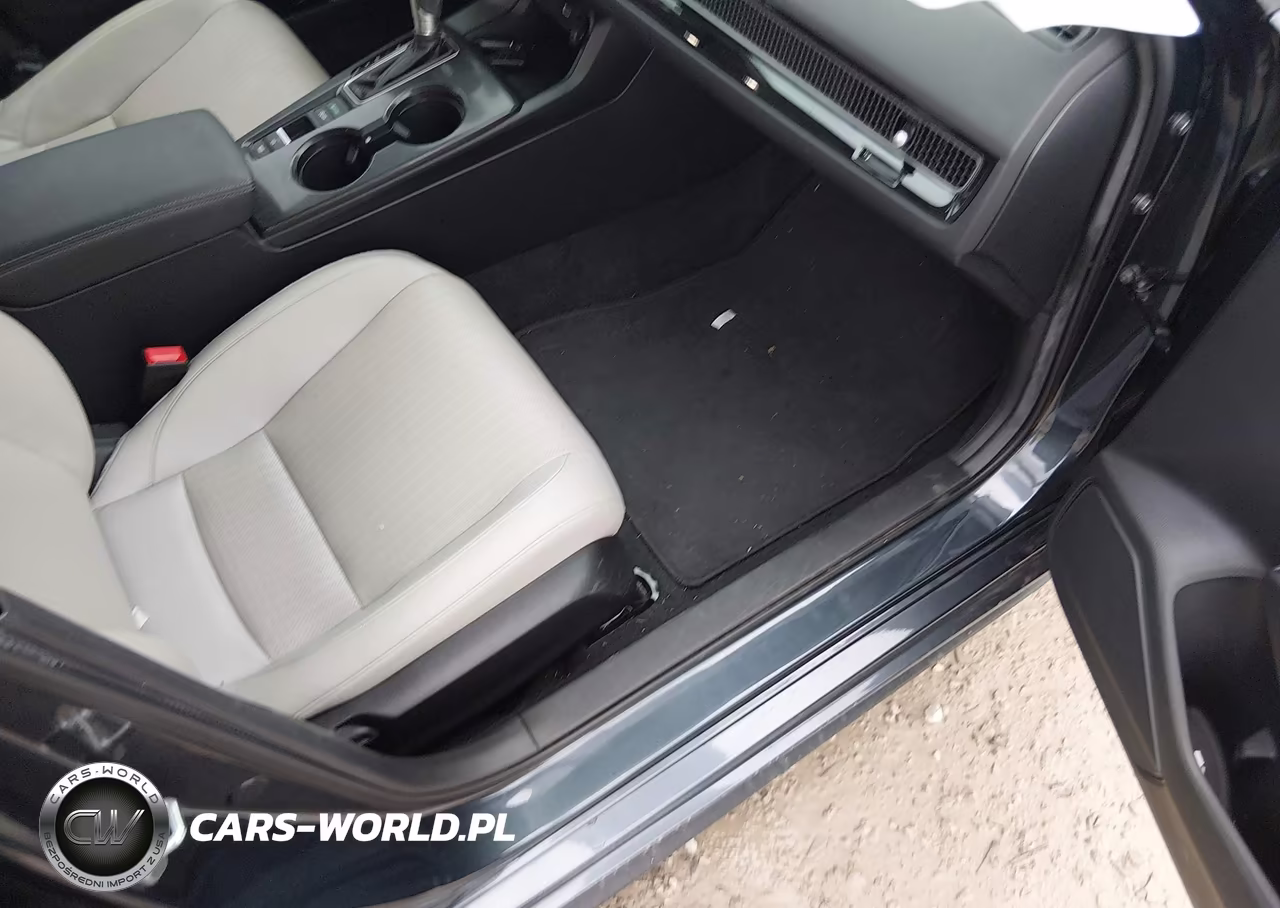 2024 Honda Civic Ex-L VIN:19XFL1H72RE020179 - 5