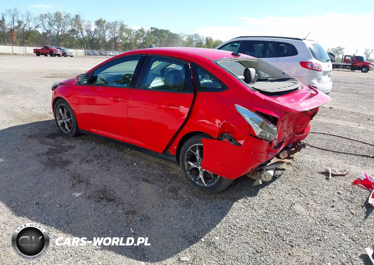 2013 Ford Focus Se VIN:1FADP3F2XDL336823 - 3