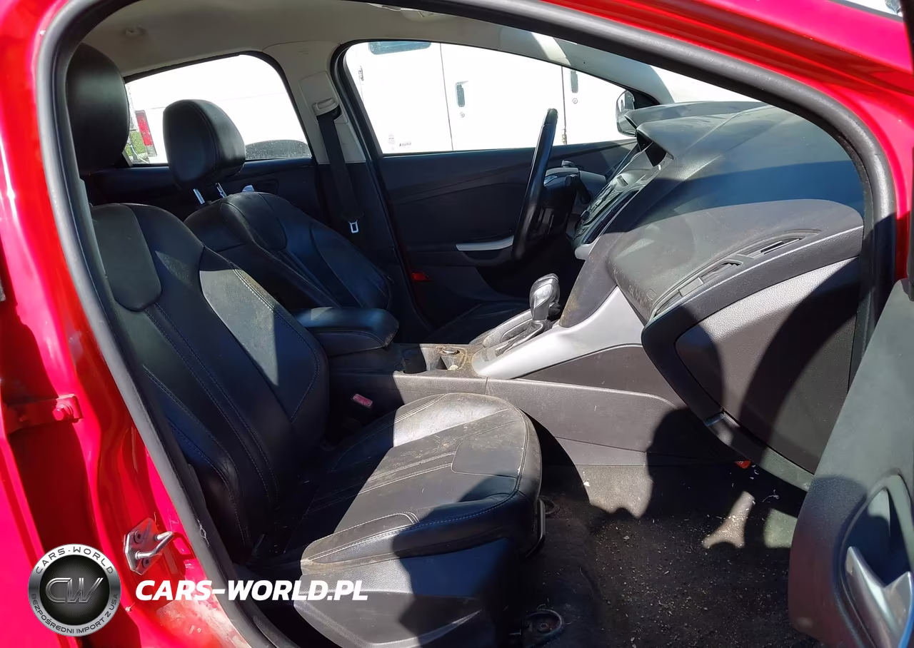 2013 Ford Focus Se VIN:1FADP3F2XDL336823 - 5