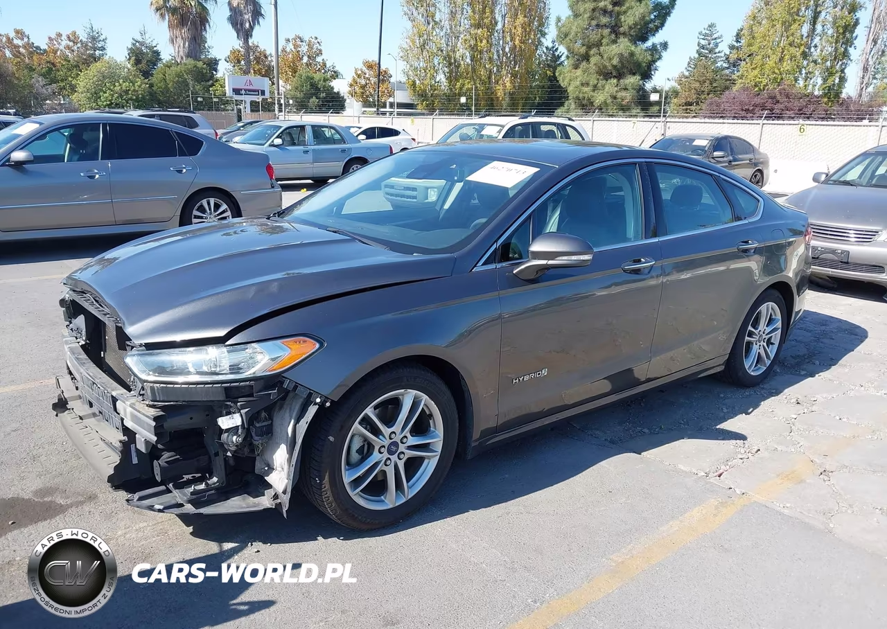 2016 Ford Fusion Hybrid Titanium VIN:3FA6P0RU3GR166377 - 2