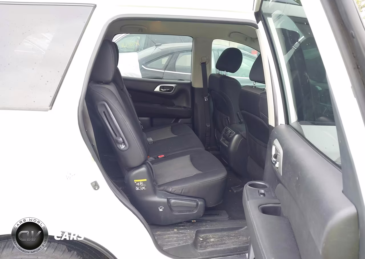 2017 Nissan Pathfinder Sv VIN:5N1DR2MM4HC650813 - 8