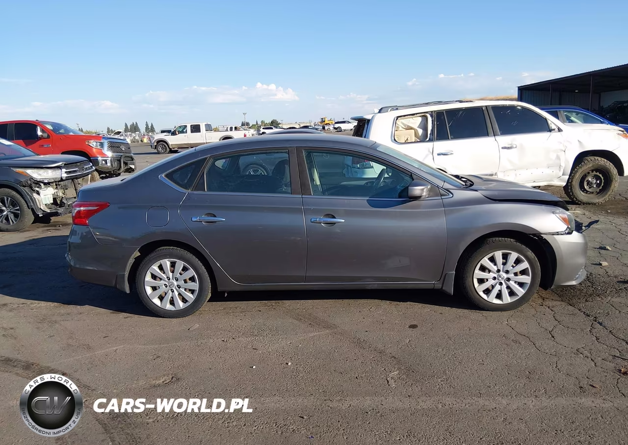 2017 Nissan Sentra S VIN:3N1AB7AP3HY232504 - 13