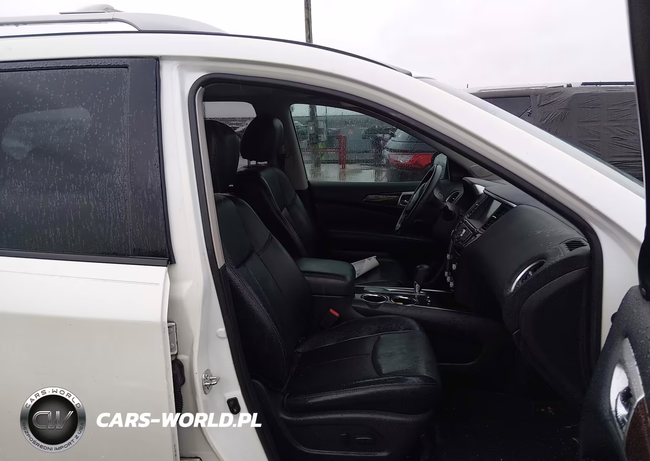 2015 Nissan Pathfinder Platinum VIN:5N1AR2MN4FC626763 - 5