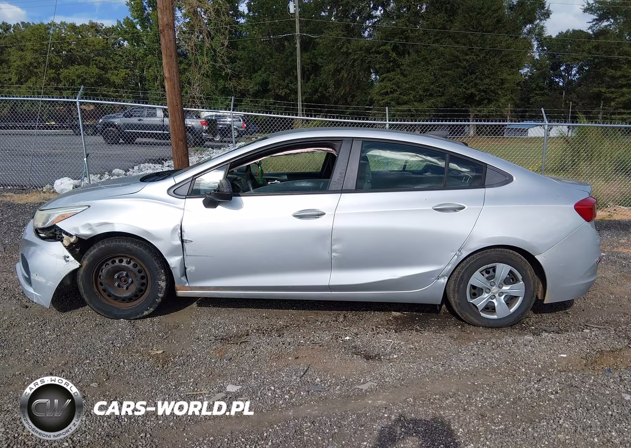 2016 Chevrolet Cruze Ls Auto VIN:1G1BC5SM6G7235171 - 15