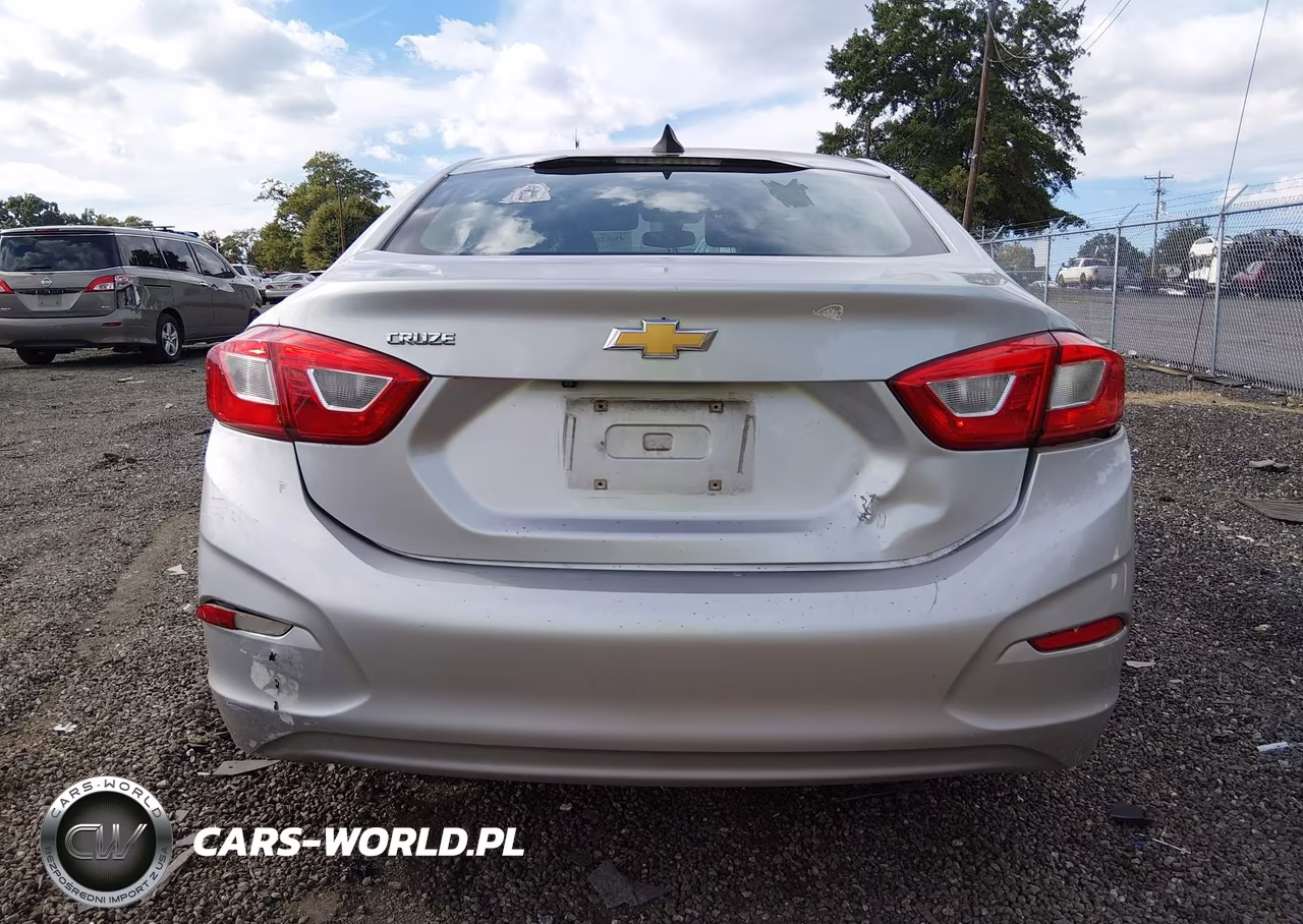2016 Chevrolet Cruze Ls Auto VIN:1G1BC5SM6G7235171 - 17