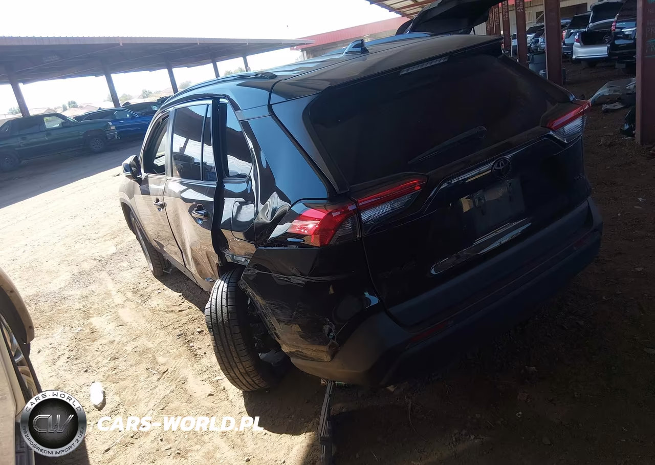 2022 Toyota Rav4 Xle VIN:2T3W1RFV7NC196277 - 3