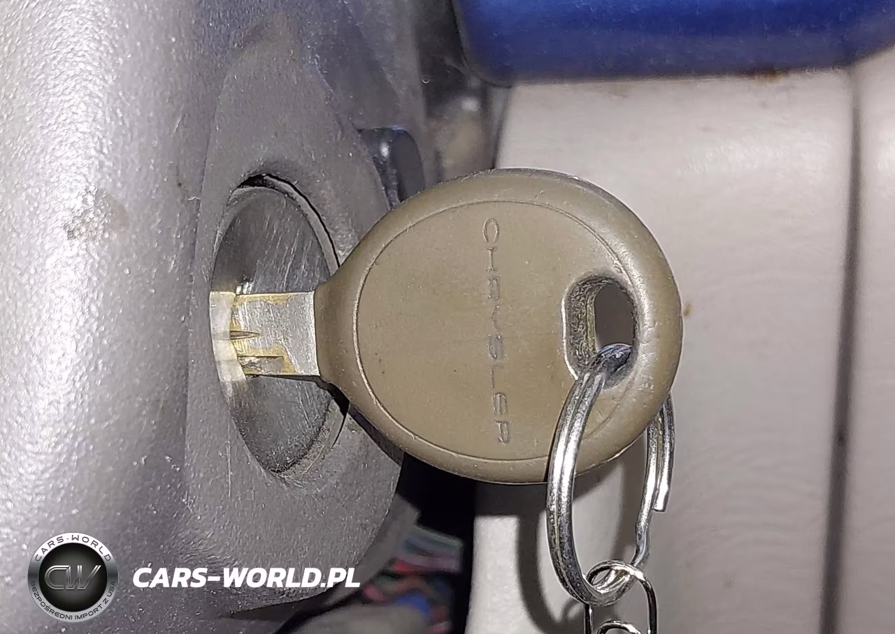 2005 Chrysler Pt Cruiser VIN:3C4FY48B05T522749 - 11