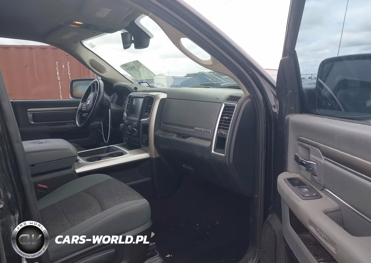2016 Ram 1500 Lone Star VIN:1C6RR6LT8GS169419 - 5