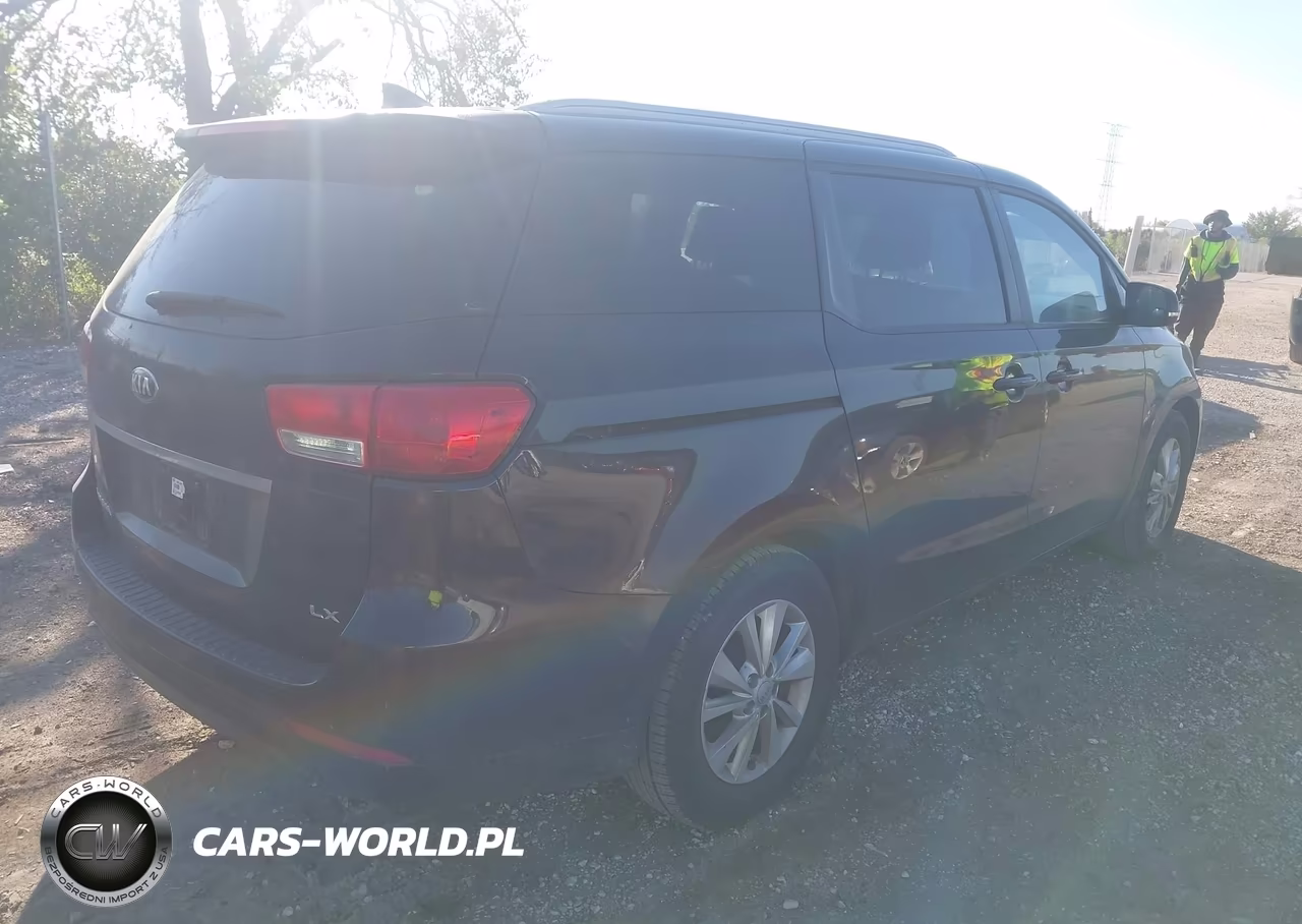 2016 Kia Sedona Lx VIN:KNDMB5C15G6201218 - 4