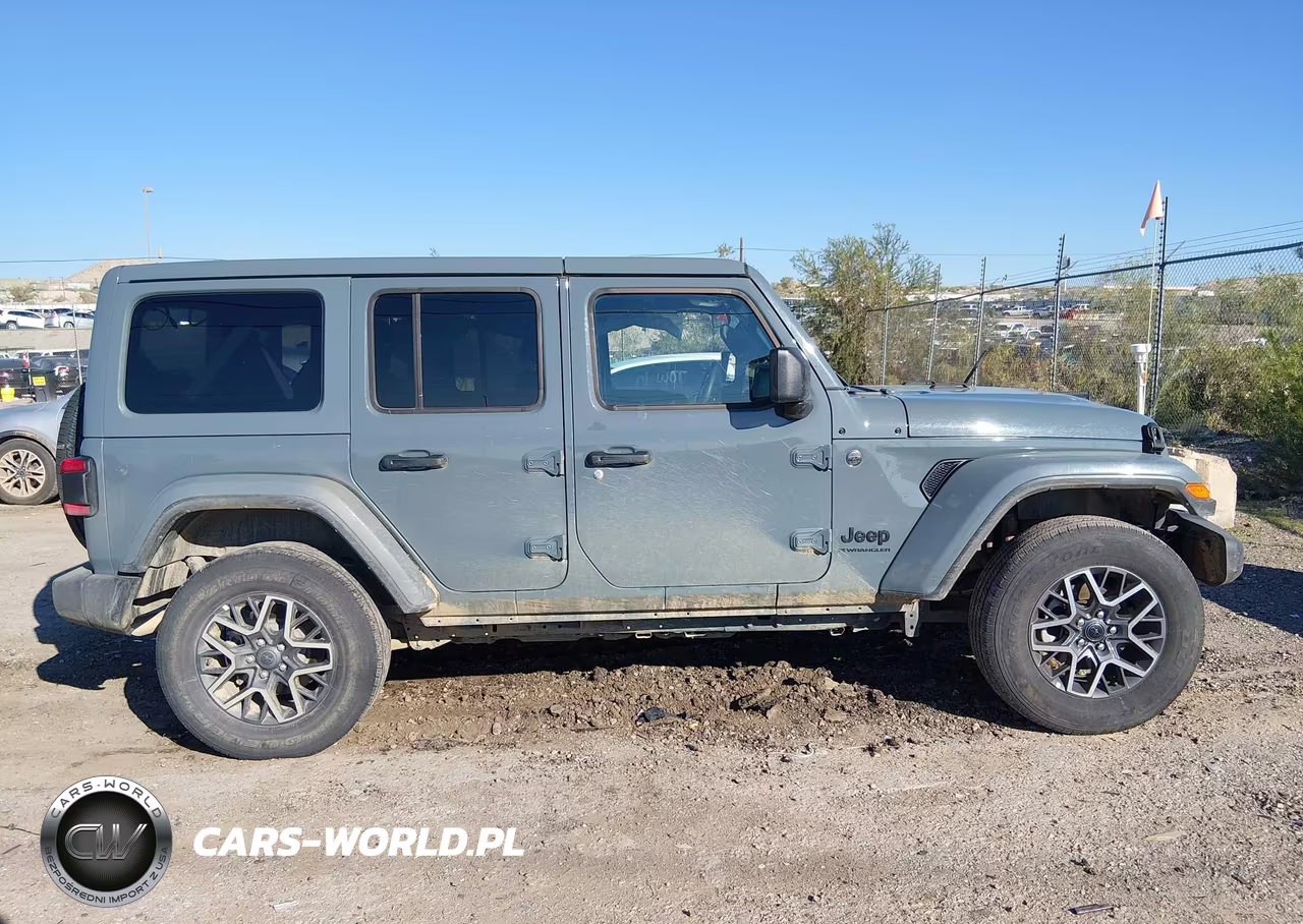 2026 Jeep Wrangler Sahara 4X4 VIN:1C4PJXEN4TW185437 - 13