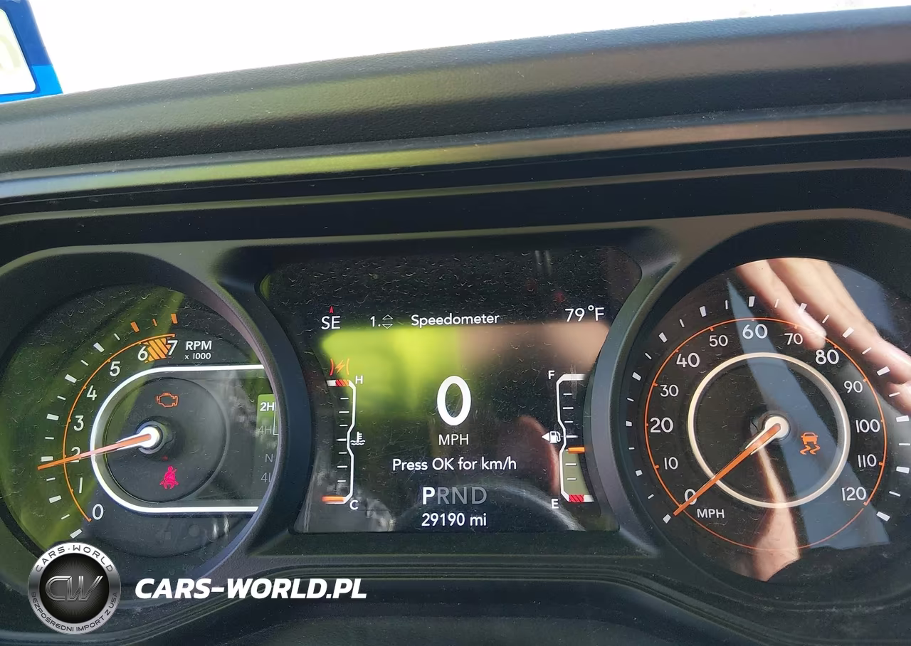 2026 Jeep Wrangler Sahara 4X4 VIN:1C4PJXEN4TW185437 - 7