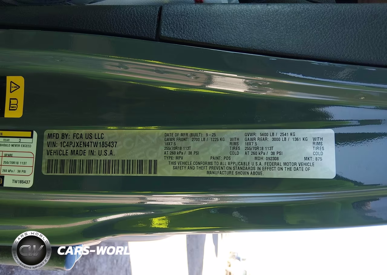 2026 Jeep Wrangler Sahara 4X4 VIN:1C4PJXEN4TW185437 - 9