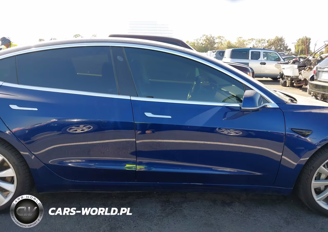 2018 Tesla Model 3 Long Range-Mid Range VIN:5YJ3E1EA3JF060086 - 12