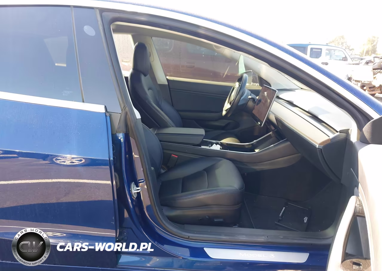 2018 Tesla Model 3 Long Range-Mid Range VIN:5YJ3E1EA3JF060086 - 5