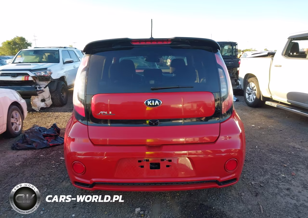 2019 Kia Soul + VIN:KNDJP3A52K7672258 - 16