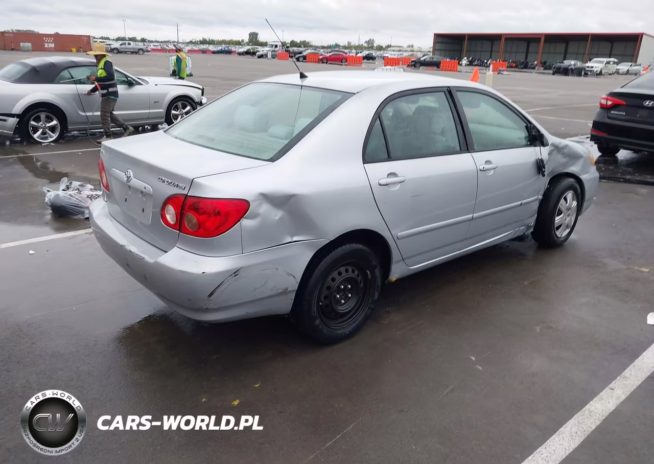 2008 Toyota Corolla Le VIN:1NXBR32E18Z979729 - 4