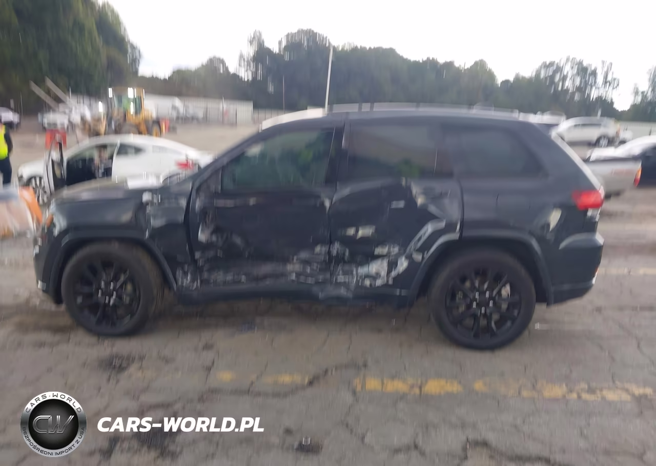 2018 Jeep Grand Cherokee Altitude 4X2 VIN:1C4RJEAG2JC428553 - 14