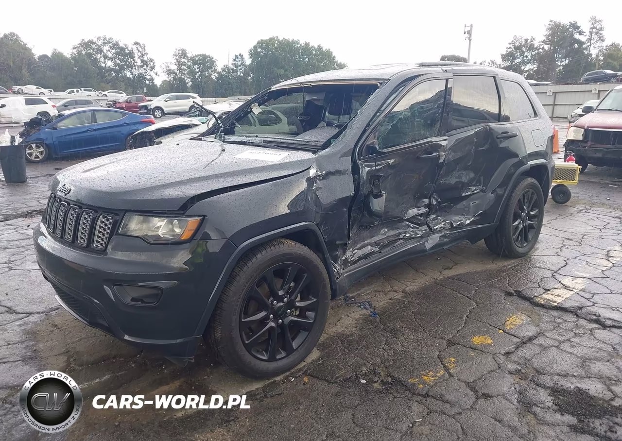 2018 Jeep Grand Cherokee Altitude 4X2 VIN:1C4RJEAG2JC428553 - 2