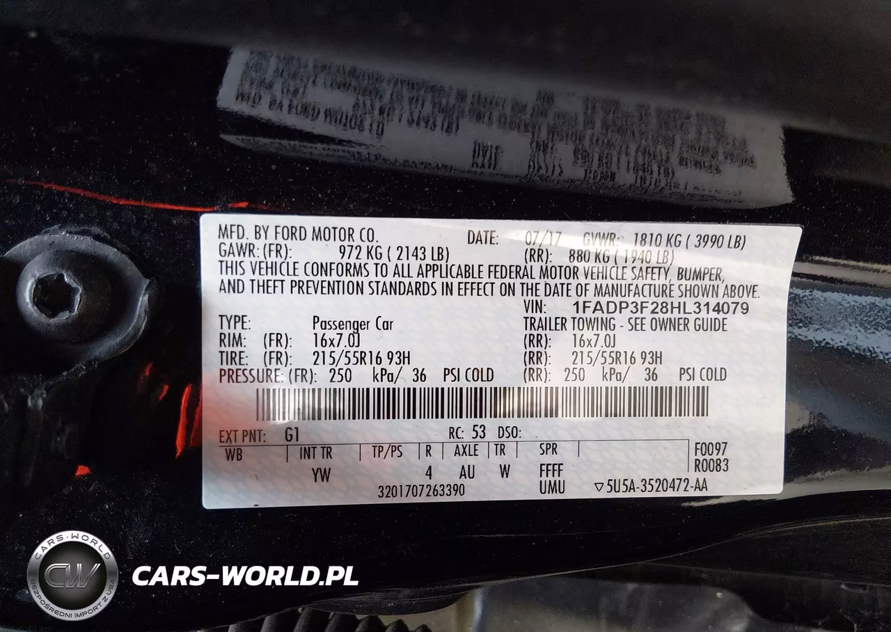 2017 Ford Focus Se VIN:1FADP3F28HL314079 - 9